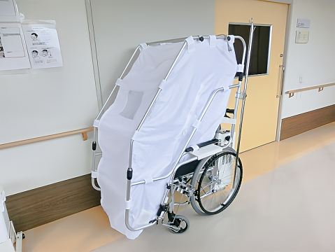 車椅子型アイソレータ